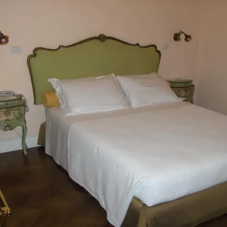 Relais Ricci Hotel 4*