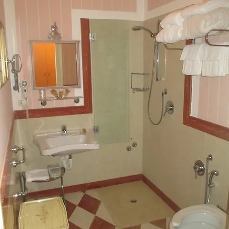 Relais Ricci Hotel 4*