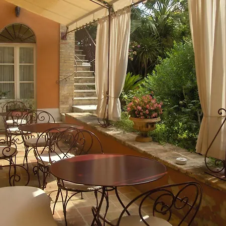 Relais Ricci Hotel
